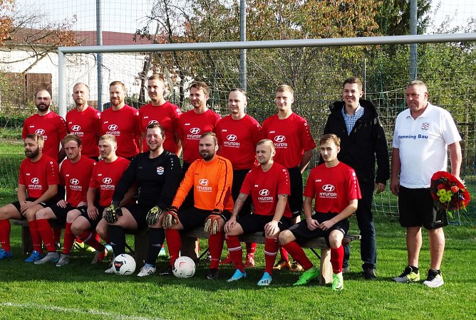 Neue Trikots f&uuml;r die 2. Mannschaft (Foto: privat)