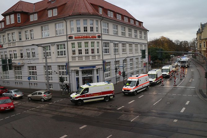 Die Einsatzkräfte des Katastrophenschutzes rücken aus (Foto: Angelo Glashagel) Die Einsatzkräfte des Katastrophenschutzes rücken aus (Foto: Angelo Glashagel)