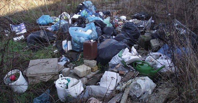 M&uuml;ll (Foto: A.Adlerauge)