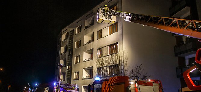 Rettung &uuml;ber Drehleiter (Foto: S. Tetzel)