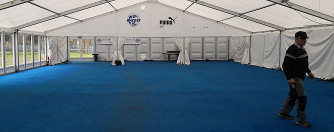 Das einstige VIP-Zelt soll wieder aufgebaut werden (Foto: nnz)