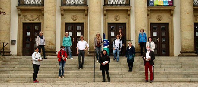 Theater übergab Masken an Nordhäuser Regelschulen (Foto: Angelo Glashagel) Theater übergab Masken an Nordhäuser Regelschulen (Foto: Angelo Glashagel)