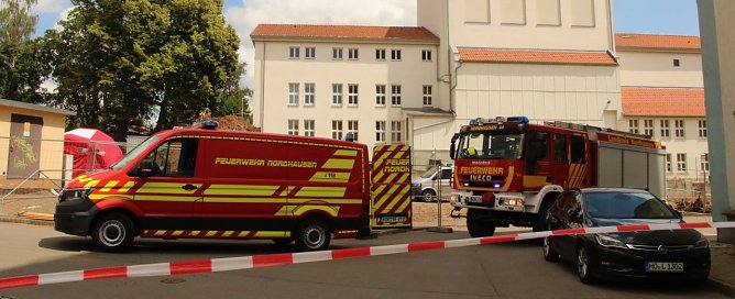 Am Nordhäuser Theater wurde heute ein weiterer Blindgänger entdeckt (Foto: agl) Am Nordhäuser Theater wurde heute ein weiterer Blindgänger entdeckt (Foto: agl)