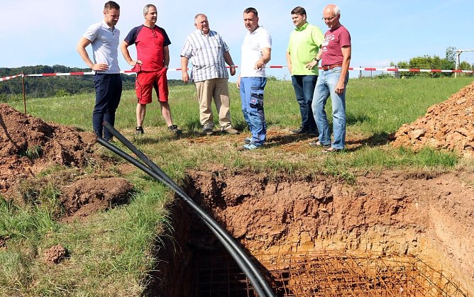 Basutellenbesichtigung (Foto: LRA Nordhausen) Basutellenbesichtigung (Foto: LRA Nordhausen)
