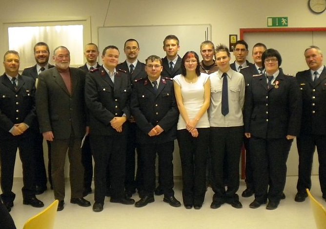 Gruppenbild (Foto: E. Kagelmacher) Gruppenbild (Foto: E. Kagelmacher)