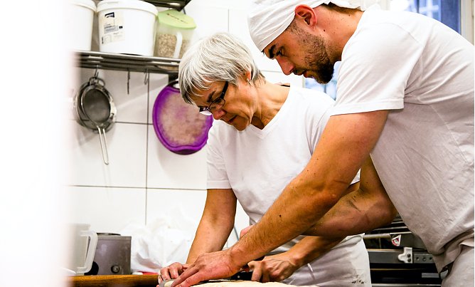 Ausbildung in der B&auml;ckerei (Foto: NGG)