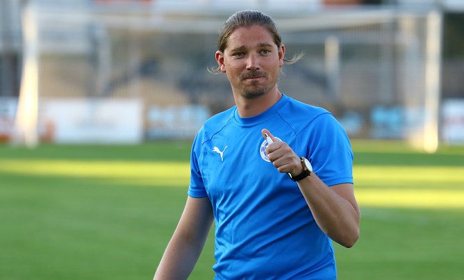 Philipp Seeland ist seit vier Jahren Trainer beim FSV Wacker 90 (Foto: B.Peter)