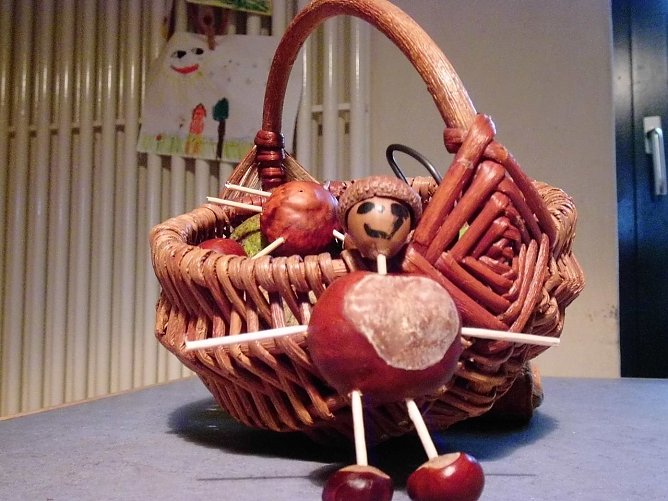 Kastanienfigur (Foto: F.Tuschy)