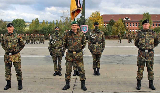 Kommandeurswechsel beim Panzerbataillon 393 "Th&uuml;ringer L&ouml;we" in der Kyffh&auml;user Kaserne Bad Frankenhausen statt.... (Foto: Karl-Heinz Herrmann)