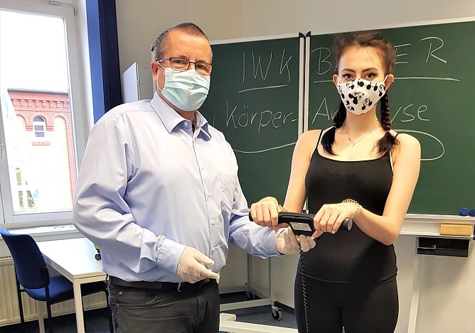 Gesundheit-Check (Foto: BARMER NDH) Gesundheit-Check (Foto: BARMER NDH)