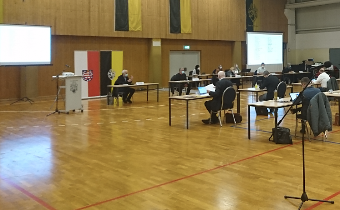 Wird der Sonderstadtrat auch in der Ballspielhalle abgehalten? (Foto: nnz-Archiv)