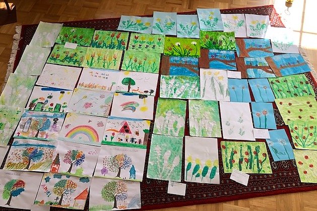 Kunstwerke aus dem F&ouml;rderzentrum (Foto: B.Herr)