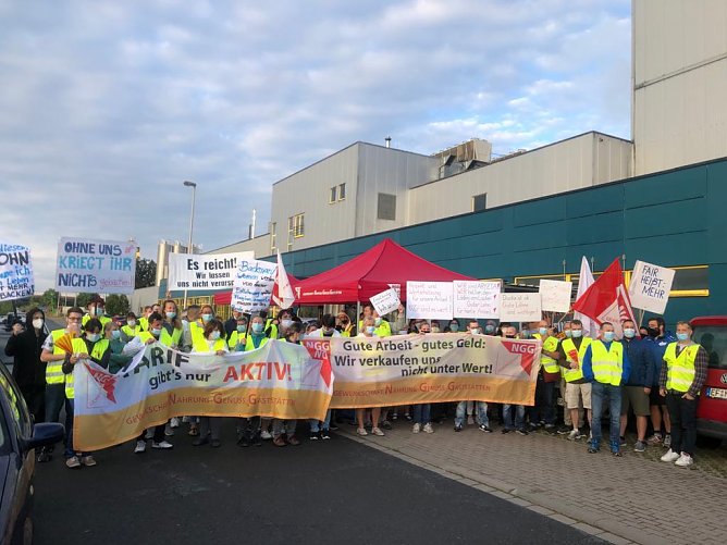 Der Warnstreik soll bis in die Nachmittagsstunden fortgef&uuml;hrt werden (Foto: Jens L&ouml;bel)