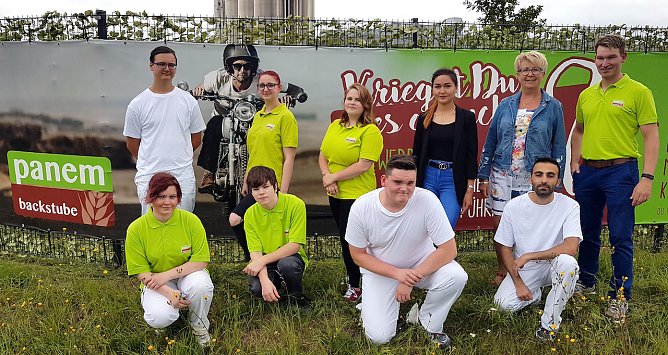Team der Bäckerei Panem in Bleicherode (Foto: IHK) Team der Bäckerei Panem in Bleicherode (Foto: IHK)
