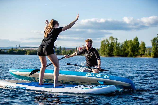 Der eine oder andere Abgang ins Nass geh&ouml;rt, gerade bei sportlichen Spielereien, einfach dazu und ist dem Spa&szlig; an der Sache alles andere als abtr&auml;glich (Foto: Christoph Keil)