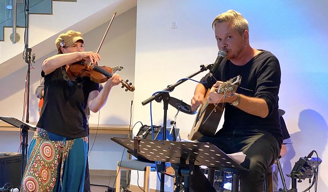 Regina Mudrich und Bent Depui (Foto: oas)