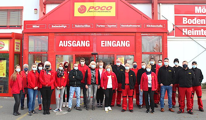 Das Team des Poco Einrichtungsmarktes am Uthleber Weg (Foto: Poco Einrichtungsm&auml;rkte )