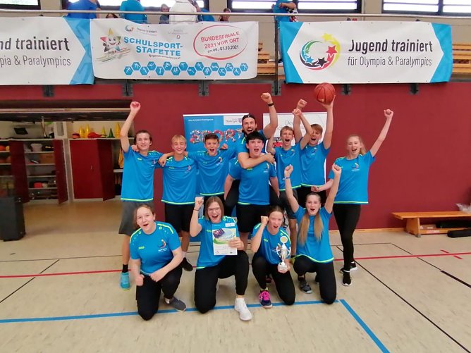 Die erfolgreichen Basketballer und Th&uuml;ringenmeister (Foto: Heike Roeder)