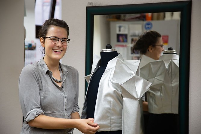 Birte Wallbaum sorgt daf&uuml;r das auf der B&uuml;hne optisch alles passt (Foto: Theater Nordhausen)