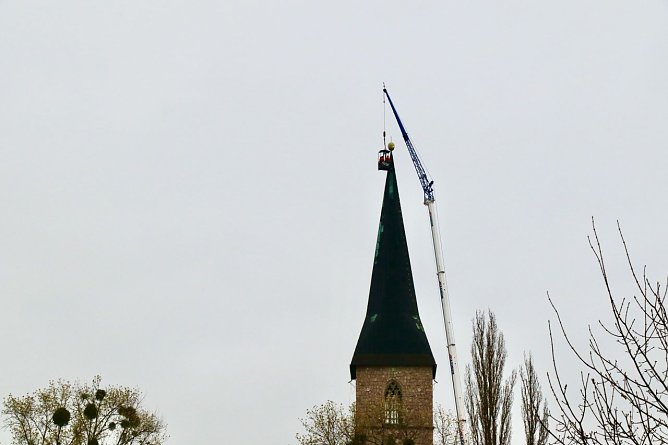 Mit der Illumination des Turms hat man 2018 erstmals begonnen (Foto: agl)