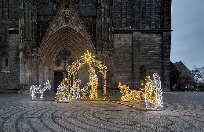 Lichterwelten in Magdeburg (Foto: Peter Blei) Lichterwelten in Magdeburg (Foto: Peter Blei)