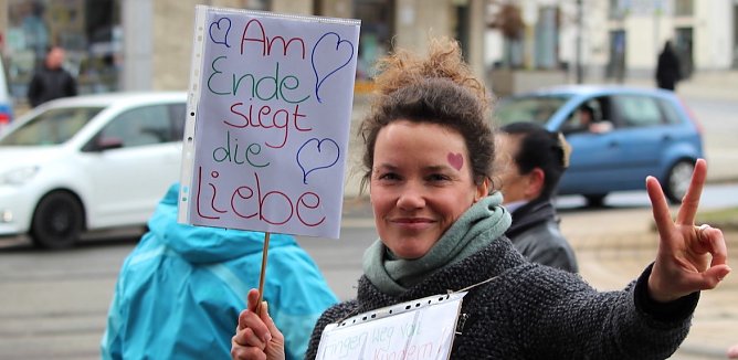 Die Proteste gegen die Coronamaßnahmen errecitenn im März auch Nordhausen (Foto: nnz-Archiv) Die Proteste gegen die Coronamaßnahmen errecitenn im März auch Nordhausen (Foto: nnz-Archiv)