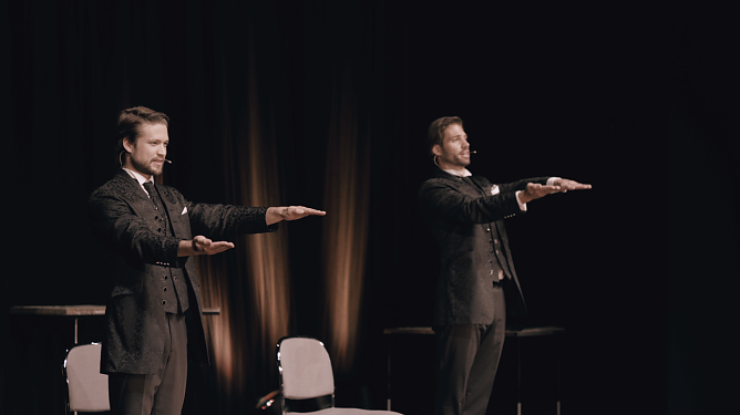 Zaubertricks und Hypnose - die "Golden Aces" zeigen ihre Kunst demn&auml;chst im Nordh&auml;user Theater (Foto: Golden Aces)