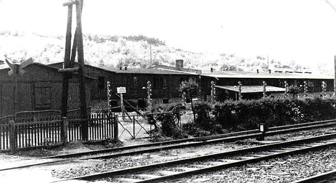 Historische Aufnahme des Eingangs (Foto: MB Dora)