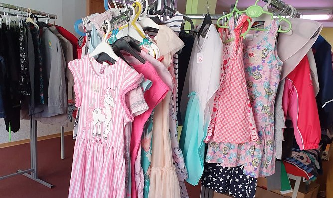 1. Kindersachen- & Spielzeugbasar (Foto: Kulturverein H&ouml;rninger Hummeln)