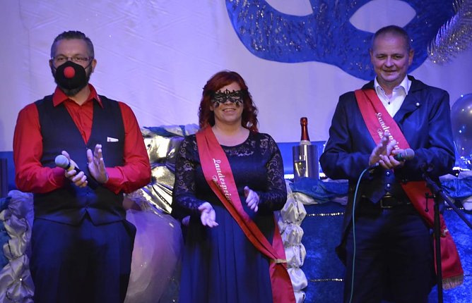 Majest&auml;tischer Besuch in G&ouml;rsbach: Das Landesprinzenpaar (Foto: P. Hankel)