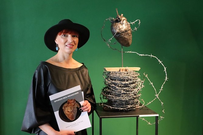 Die Ausstellung "Menschliche Spuren" der K&uuml;nstlerin Agnieszka Lisiak ist noch ein paar Tage l&auml;nger zu sehen (Foto: Stadtverwaltung Nordhausen)