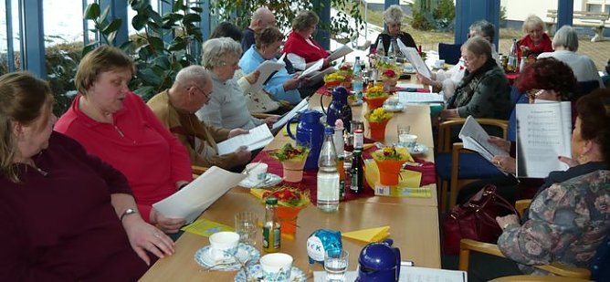 Gefeiert (Foto: B. Buchardt) Gefeiert (Foto: B. Buchardt)