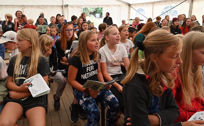 Spiel und Spaß im Feriencamp (Foto: D.Buntfuß) Spiel und Spaß im Feriencamp (Foto: D.Buntfuß)