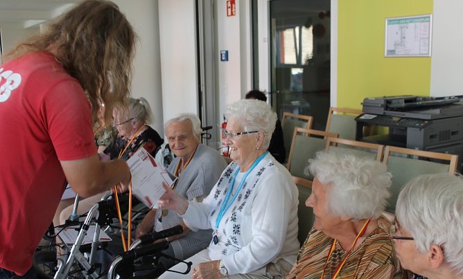 Sportfest im DRK-Pflegeheim am Marienweg (Foto: N. Anton) Sportfest im DRK-Pflegeheim am Marienweg (Foto: N. Anton)