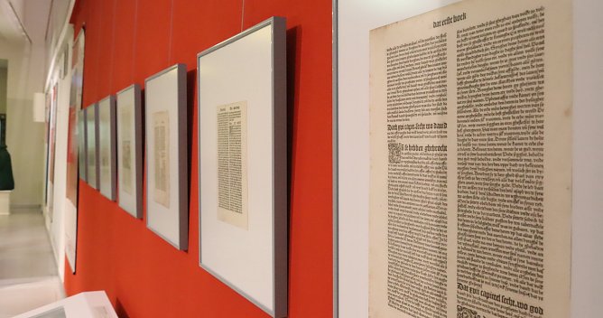 Bibelausstellung in der Flohburg (Foto: Stadtverwaltung Nordhausen) Bibelausstellung in der Flohburg (Foto: Stadtverwaltung Nordhausen)