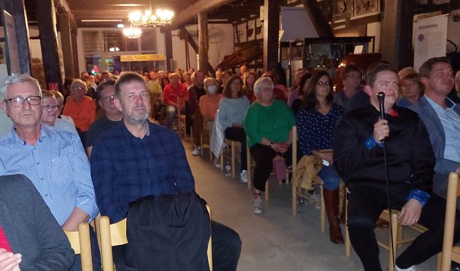 Bis auf den letzten Platz besetzt - das 7. Wilde Geplauder (Foto: S. Schr&ouml;der)