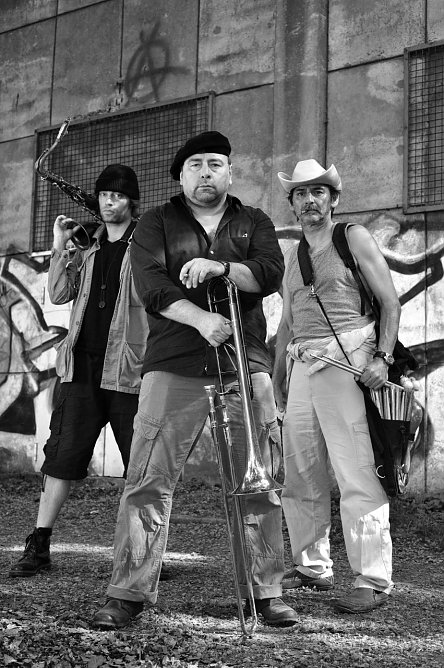 Guerilla Jazz (Foto: Bernd Sch&ouml;lzchen)