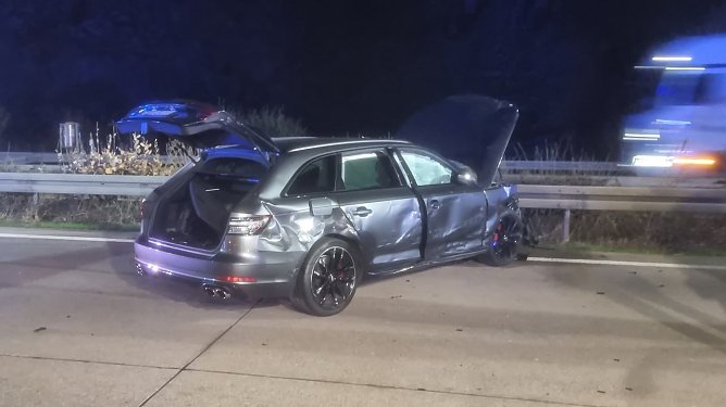 Schwerer Unfall auf der A38 (Foto: S. Dietzel)