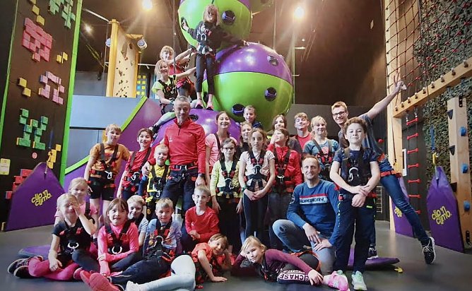 Sportler überraschten Sponsoren (Foto: HSG) Sportler überraschten Sponsoren (Foto: HSG)