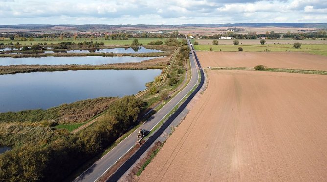 Radweg zwischen Auleben und Görsbach (Foto: Pressestelle Landratsamt) Radweg zwischen Auleben und Görsbach (Foto: Pressestelle Landratsamt)