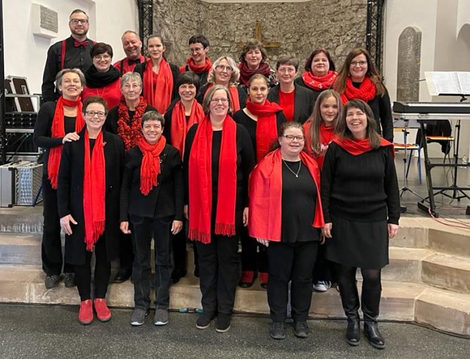 Der Karibu Chor will für den guten Zweck singen (Foto: Evangelischer Kirchenkreis Südharz) Der Karibu Chor will für den guten Zweck singen (Foto: Evangelischer Kirchenkreis Südharz)