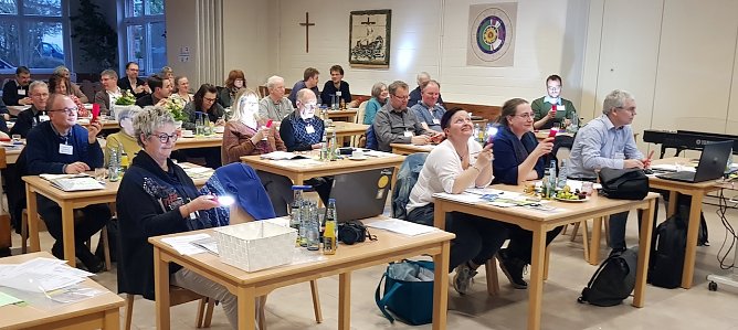 Fr&uuml;hjahrssynode des Kirchenkreises am Freitagabend  (Foto: R.Englert)