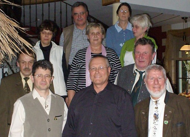 Neuer und alter Vorstand (Foto: privat)