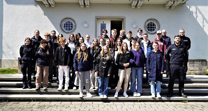 Girls- & Boysday bei der Polizei (Foto: Polizei) Girls- & Boysday bei der Polizei (Foto: Polizei)