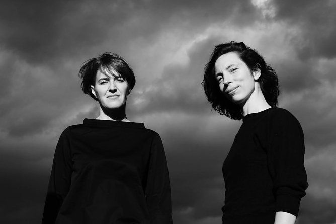 Maike Hilbig - Kontrabass Silke Eberhard � Altsaxophon (Foto: Manuel Miethe)