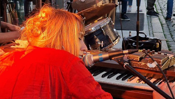 Weltmusik mit (fast) allen Sinnen: Embryo spielte in Nordhausen (Foto: nnz)