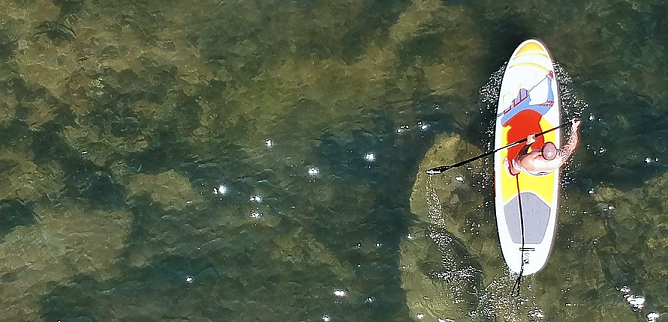 Von Tiefenentspannung bis zum Voll-Workout kann man auf dem "SUP" vieles machen. Was genau, das bringen einem die Nordh&auml;user "SUP-Piraten" bei (Foto: SUP Piraten Nordhausen)