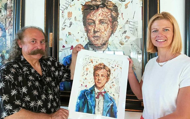 Mustapha Boutadjine im Nordh&auml;user Rathaus bei B&uuml;rgermeisterin Rieger (Foto: Stadtverwaltung Nordhausen)