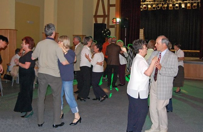 Tanztee (Foto: Jugendclubhaus)