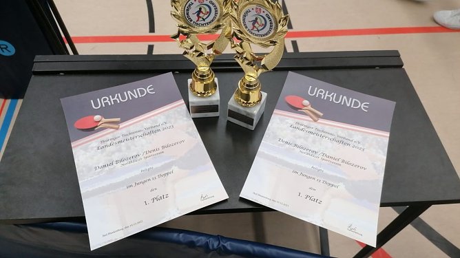 In der Doppelkonkurrenz konnte das Nordhäuser Duo ihren Titel verteidigen (Foto: NSV) In der Doppelkonkurrenz konnte das Nordhäuser Duo ihren Titel verteidigen (Foto: NSV)